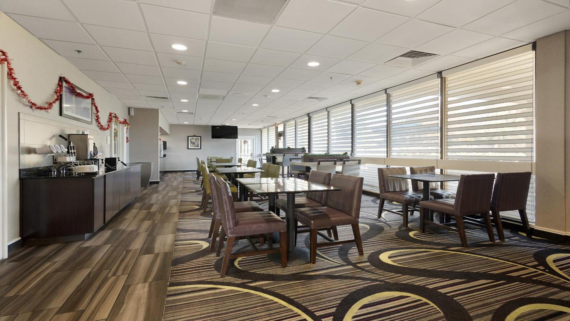 Howard Johnson By Wyndham Downtown 3* Sacramento