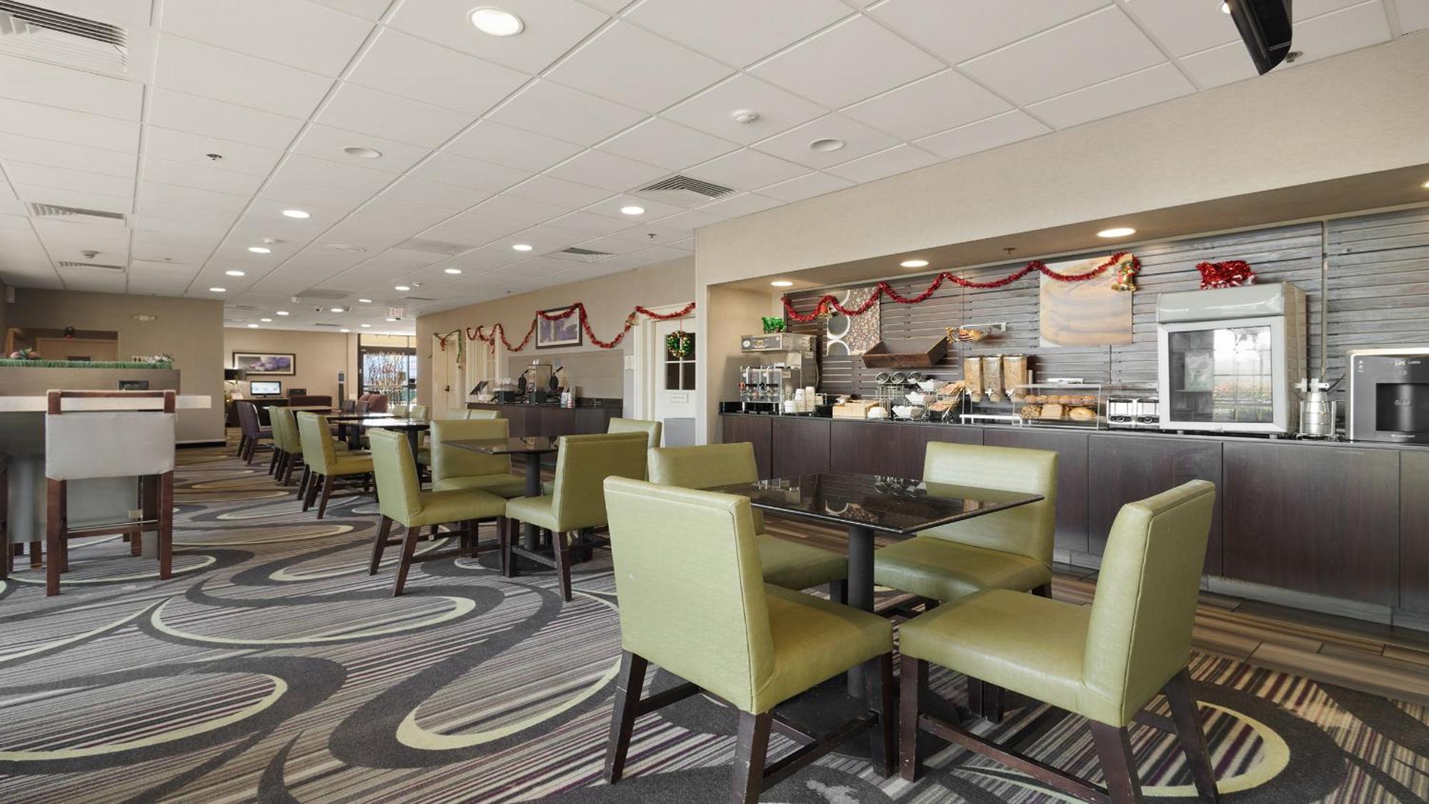 Hotel Howard Johnson By Wyndham Downtown